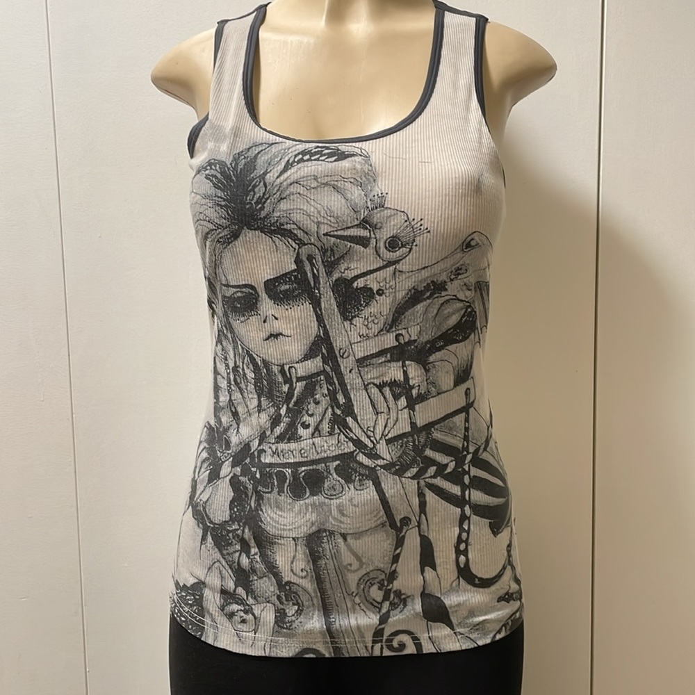 Nuvulu Tank